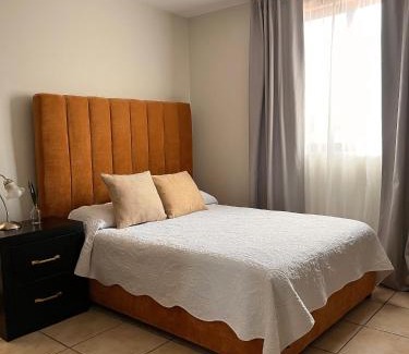 Leon House | Suites ciento 37