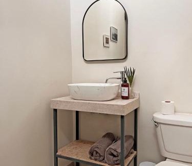 Leon House | Suites ciento 37