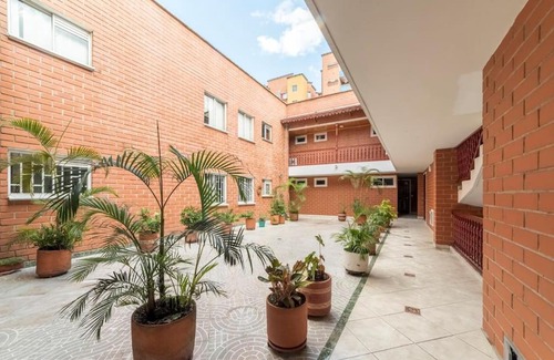 Villa Hermosa Apartment | Suites Medellin