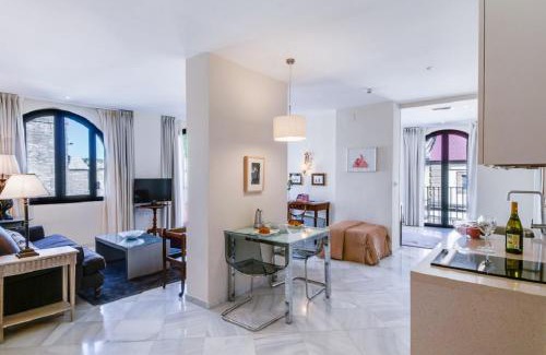 Santa Cruz Apartment | Suites Murillo Alcázar