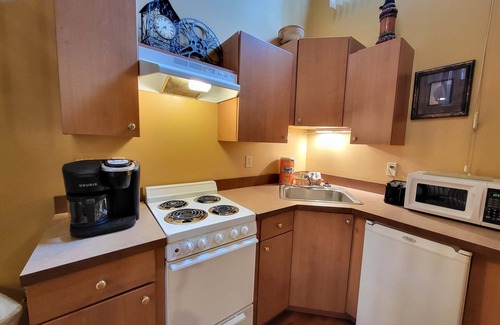 Hershey Apartment | Suites On Chocolate - The Theater