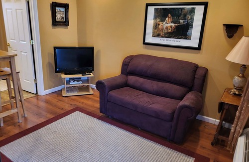 Hershey Apartment | Suites On Chocolate - The Theater