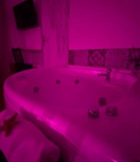 Altavilla Milicia Apartment | SuiteSicily Rooms Palermo