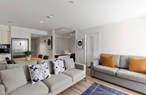 Arthur's Point Apartment | Suki Apartment at the base of Coronet Peak