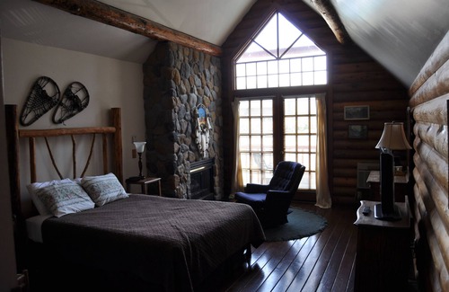 Sumas Hotel | Sumas Mountain Lodge