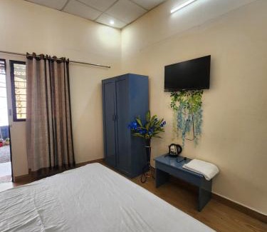 Timilimansingh House | Sumit Home Stay & Cafe