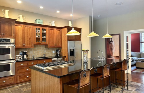 Northwest Harbor House | Summer Beckons in Fantastic East Hampton 3600 sf Airy Hideaway 4 bedroom 4 bath