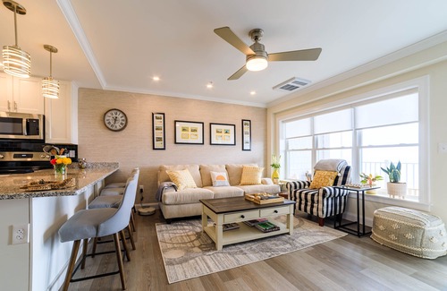 Hampton Condo | Summer bliss in our Hampton Beach oceanfront 2BR condo awaits!