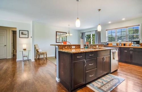 Rehoboth Beach House | Summer Breeze -central Rehoboth 3BR w/yard, game room in garage