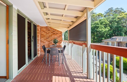 Mollymook Apartment | Summer Breeze - Mollymook beach hut only minutes to the beach