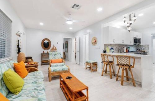 Harbor Village House | Summer By The Sea