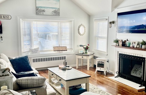 Milford House | Summer Cottage 1 week minimum!!