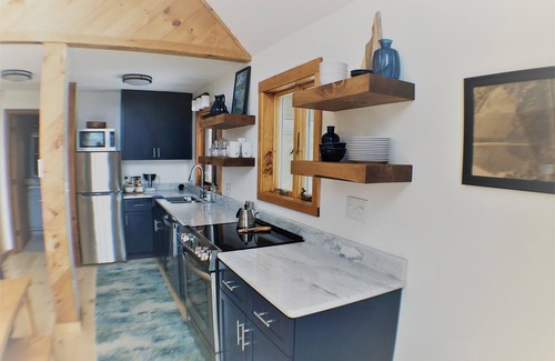 Eidelweiss Village Ski Chalet | Summer Fun & Sunsets NH White Mountains Chalet
