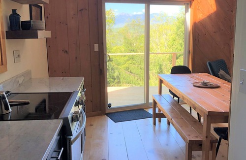 Eidelweiss Village Ski Chalet | Summer Fun & Sunsets NH White Mountains Chalet