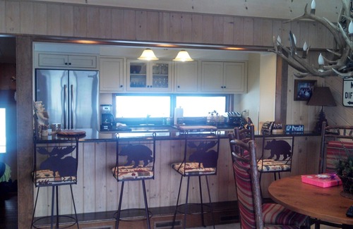Gaylord Condo | Summer Golf/Winter Ski Condo in Gaylord Overlooking the Otsego Club and Resort