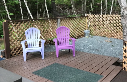 Bar Harbor House | SUMMER HOUSE perfect for all the family with private, fenced doggy yard.