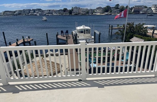 Osbornsville House | Summer Rental Beach House on Water