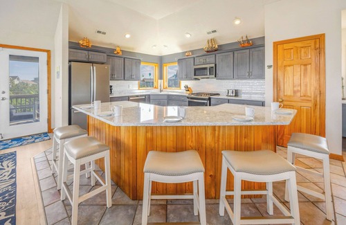 Farrow Shores House | SUMMER SAVINGS - Semi-Oceanfront Dog Friendly Home w/Pool, Hot Tub, EV Charger