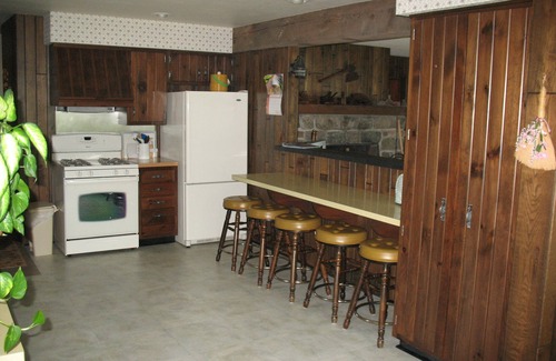 Petoskey Cottage | Summer Season- Beautiful Walloon Lake Cottage Rental