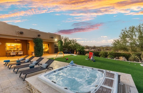 Rio Verde Foothills House | Summer Specials - Game Room, SPA, Pool, Putting Green, Multiple Family Fun House