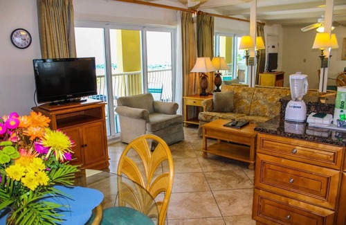 St. Pete Beach Resort | Summer St. Pete Beach Resort Getaway
