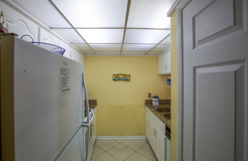 Panama City Beach Condo | SUMMER WEEKS AVAILABLE! 4th floor directly on the BEACH - FULL SUNSET VIEW!