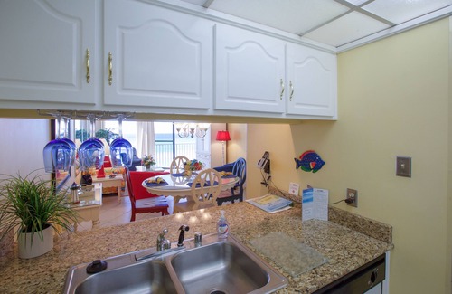 Panama City Beach Condo | SUMMER WEEKS AVAILABLE! 4th floor directly on the BEACH - FULL SUNSET VIEW!