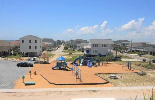 Surf City House | Summer Winds 215