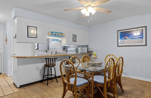 Indian Beach Condo | Summer Winds 436B- 2BR Condo w/Ocean Views & Pools!