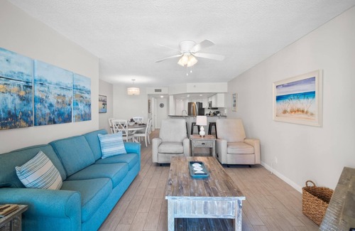 Crescent Beach Condo | Summerhouse 609B - Beachfront, 2 Pools, Pickleball, Hot Tub, Free Golf Daily