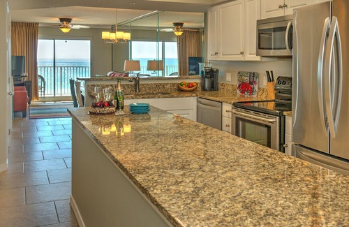 Fort Walton Beach Condo | Summerlin-Beachfront for Late Summer! 5 Star!