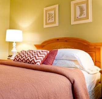 Ludington Hotel | Summers Inn Ludington - Adults Only