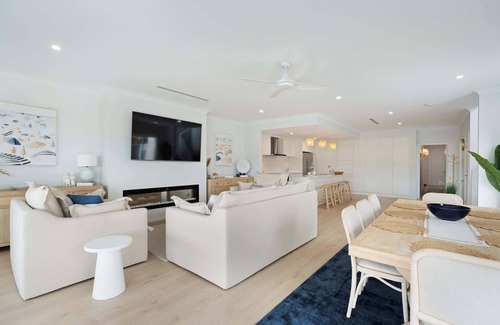 Nangkita House | Summervale House – 108 Blanche Pde