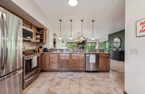 Hidden Valley Condo | Summit House Luxury Condo