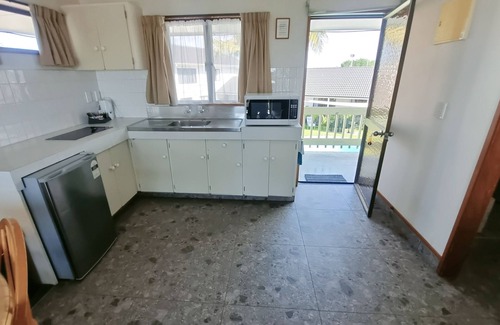 Tauranga Hotel | Summit Motor Lodge