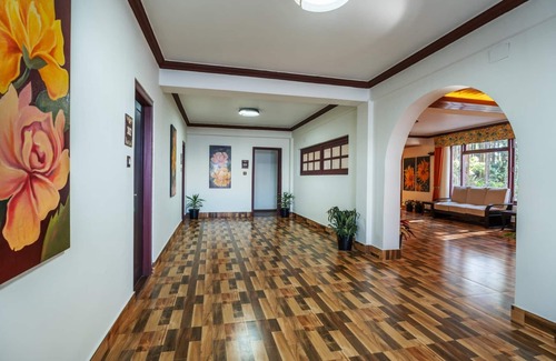 Turuk Hotel | Summit Sherpa Mountain Inn