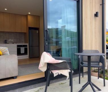 Kawarau Falls Apartment | Summit View Studio Jacks Point