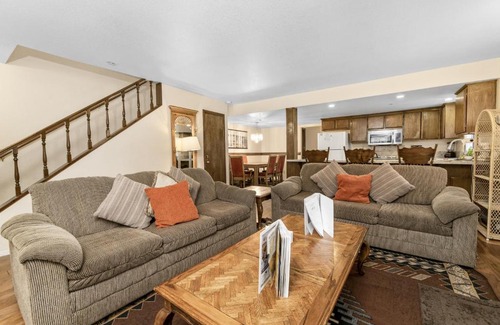 Summit Estates Apartment | Summit X-ross Roads by Big Bear Cool Cabins