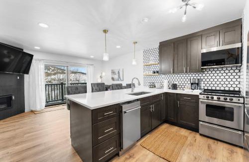 Dillon Apartment | Summit Yacht Club #10 By Summit County Mountain Retreats