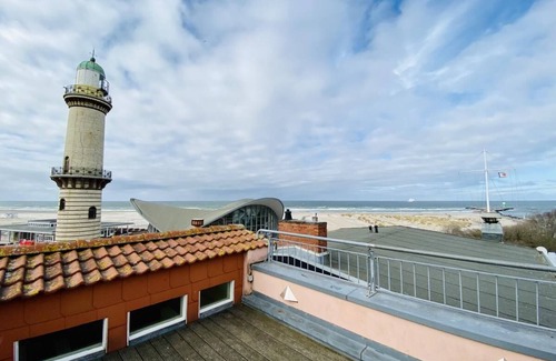 Warnemuende Apartment | Sun deck on the beach