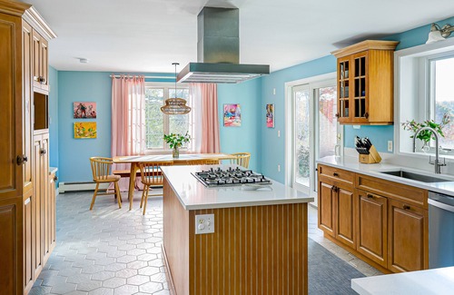 Truro House | Sun-filled escape with hot tub, deck, bikes, grill, W/D, & central AC
