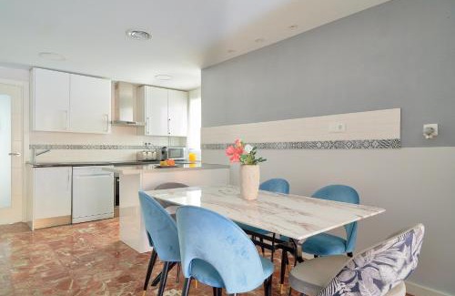 La Trinidad Apartment | Sun-kissed Getaway