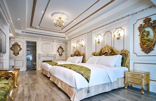 Yuchi Hotel | Sun Moon Lake Queen Castle Hotel