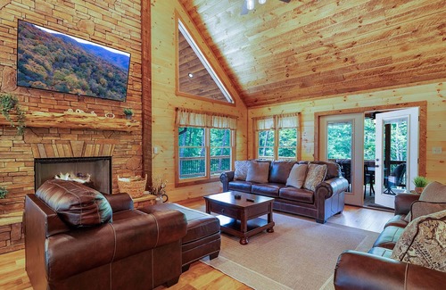My Mountain Cabin | Sun Rays mountain Vista
