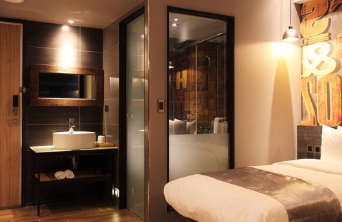 West District Hotel | Sun Rise Hotel