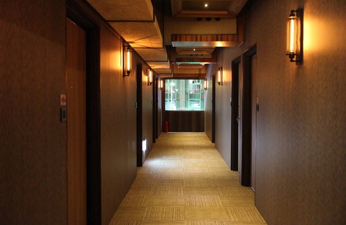 West District Hotel | Sun Rise Hotel