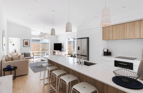 Papamoa Beach House | Sun & Salt ~ Papamoa - Beyonder Holiday Homes