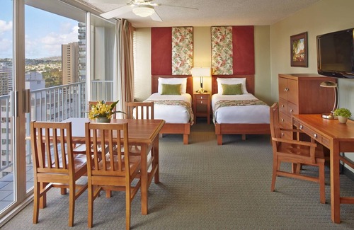 Waikiki Hotel | Sun-Soaked Balcony with Ocean Views, Walk to Beach, Shops, & Cafés