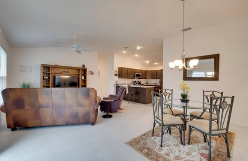 Wildwood House | Sun-Soaked Retreat in The Villages w/Grill!