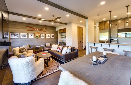 Elkhorn Condo | Sun Valley Condo w/Furnished Patio: Near Skiing!